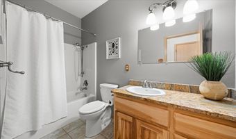 27504 E Ruppert Rd, Benton City, WA 99320