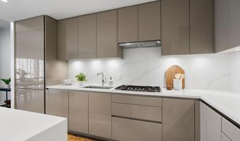 1781 N PIERCE St 501, Arlington, VA 22209