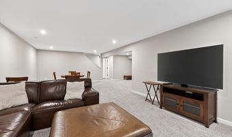 1291 Parkside Dr, Alexandria, KY 41001