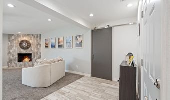 2101 W BOSTON St, Chandler, AZ 85224