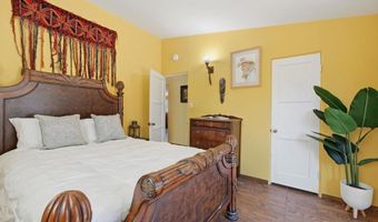 311 Eaton St, Oceanside, CA 92054
