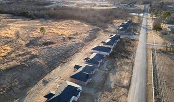 702 W 6th St, Atoka, OK 74525