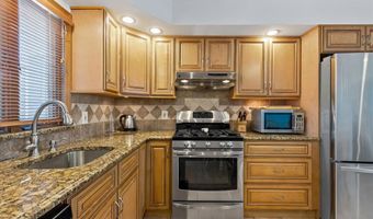234 Cedar Dr, Bayville, NJ 08721