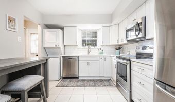 90 HAMPSTEAD Dr 90, Ambler, PA 19002