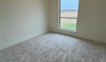 300 Rita Ridge Ct, Millsap, TX 76066