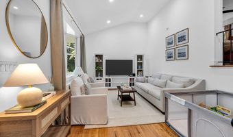15 Columbia Ave, Atlantic Highlands, NJ 07716
