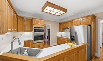 102 River Bottom Cir, Athens, GA 30606