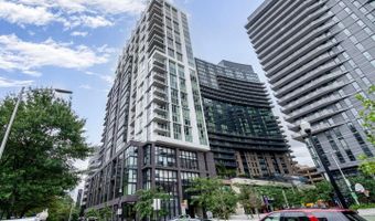 1781 N PIERCE St #303, Arlington, VA 22209