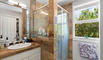 40 Hohani Pl, Haiku, HI 96708