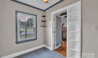 4257 Acorn St, Charlotte, NC 28205