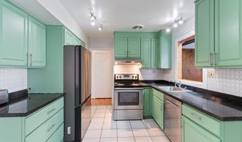 2914 STONYBROOK Dr, Bowie, MD 20715