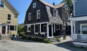 5 Ellwood Pl, Newport, RI 02840