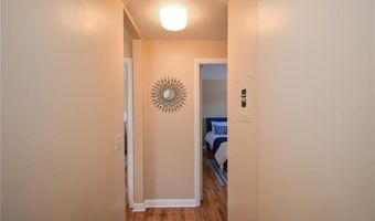 70 Carroll Ave 509, Newport, RI 02840