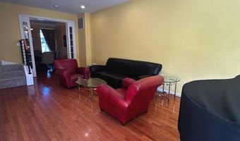1327 HARVARD St NW, Washington, DC 20009