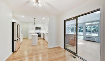 9912 CONESTOGA Way, Potomac, MD 20854