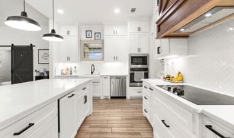 6 NW Isabella Cir, Andrews, TX 79714