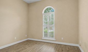 1911 Regalwood Dr, Albany, GA 31721
