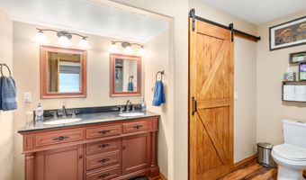 17544 E Arapaho Rd, Bayview, ID 83803