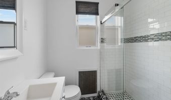 172 W 49TH St 1, Bayonne, NJ 07002