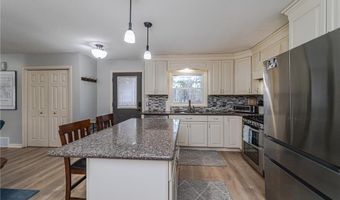 112 Sabra Ct, Apple Valley, MN 55124