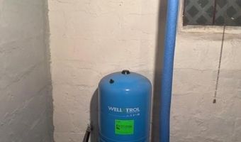 1932 Victory Hwy, Burrillville, RI 02826