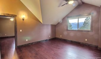 1286 Shore Dr, Cascade, ID 83611