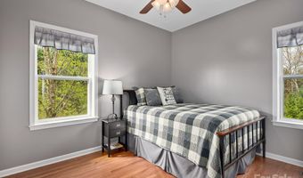 29 Enchanted Oak Ln, Alexander, NC 28701