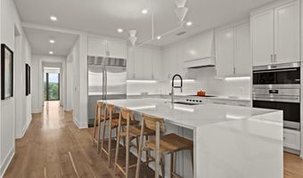 2520 Peachtree Rd NW 1003, Atlanta, GA 30305
