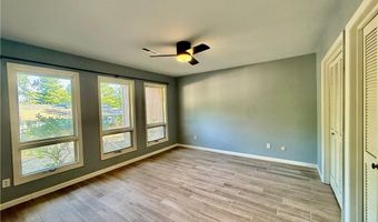 11 Mellor Ln, Bella Vista, AR 72715