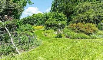 867 Forest Rd, Alstead, NH 03602