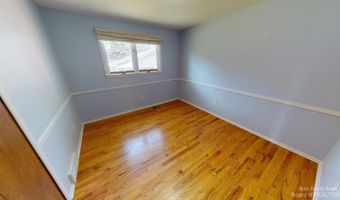 2235 Prairie St, Ann Arbor, MI 48105