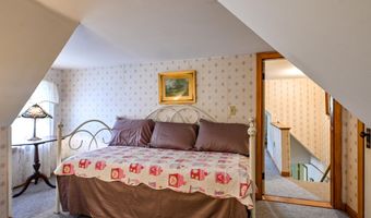 852 Pequawket Trl, Baldwin, ME 04091
