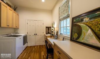 1207 Sunshine Ave, Cody, WY 82414