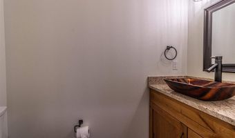 1043 Valley View Dr, Bloomfield, NM 87413