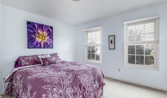 175 Crown Royal Dr, Amherst, NY 14221