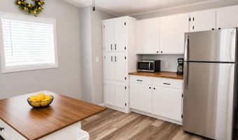 2292 N Ironwood Dr 97, Apache Junction, AZ 85120