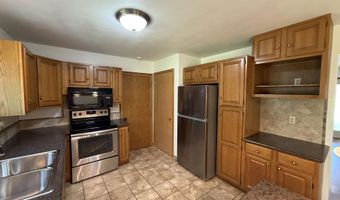 707 S GOLDENROD Dr, Appleton, WI 54914