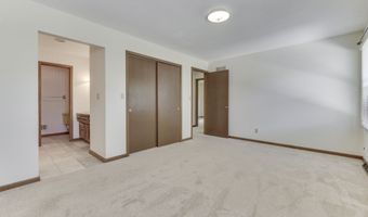 6843 Glacier Dr, Indianapolis, IN 46217
