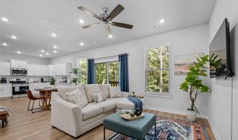 43 Saint Austell Dr, Bella Vista, AR 72714