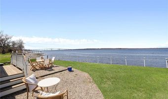 503 Seaside Dr, Jamestown, RI 02835