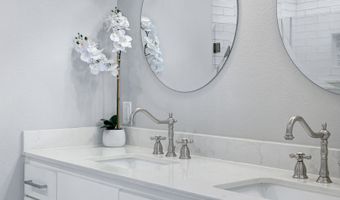 118 Routt St, Alamo Heights, TX 78209