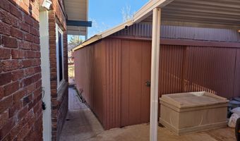 319 14TH Ter, Bisbee, AZ 85603