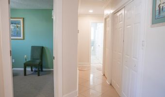 8 Apalachee St, Apalachicola, FL 32320