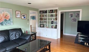 48 Pocasset Ave, Cumberland, RI 02864