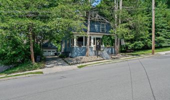 36 Henrietta St, Amsterdam, NY 12010