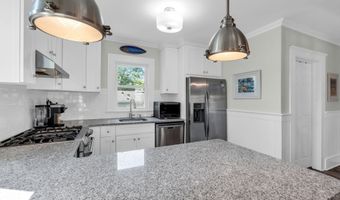 308 Hume St Rear, Allenhurst, NJ 07711