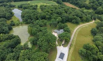 1537 270th St, Argyle, IA 52619