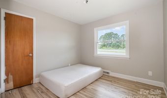 25088 NC 24/27 Hwy, Albemarle, NC 28001