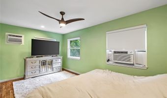 676 Mokapu Rd, Kailua, HI 96734