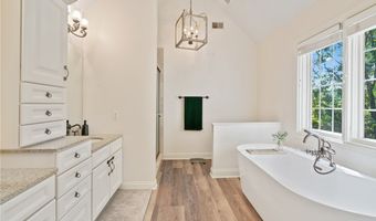 623 Oswego Dr, Adams Twp., PA 15044